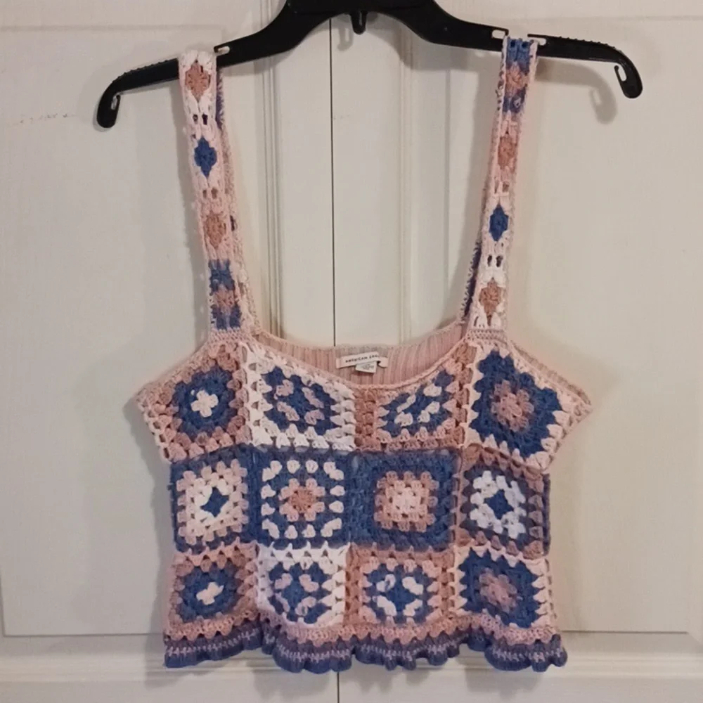 American Eagle granny square crocheted sweater tank - L - Picture 2 of 7